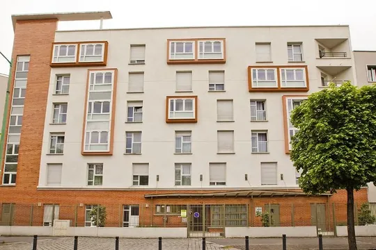 "SAINT DENIS BASILIQUE". 5,6 %