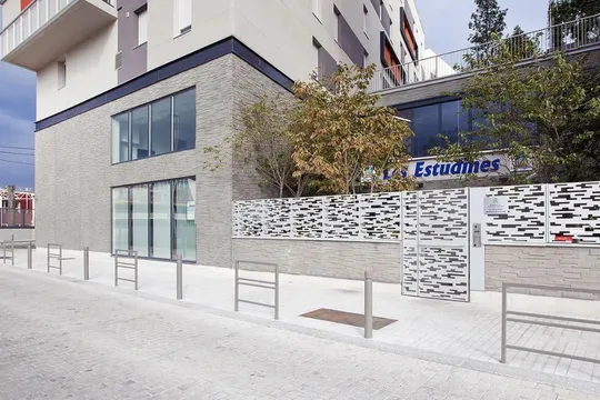 "NANTERRE UNIVERSITE", 5,4 %