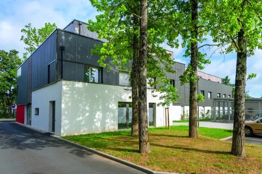 "LES ARLÉZINES". 5 %